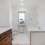 Lucia Villa *
